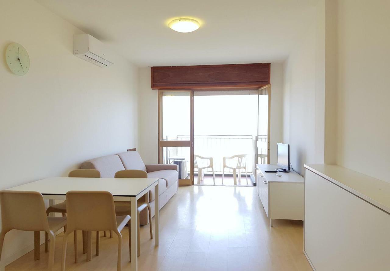 International Villa Lignano Sabbiadoro Bagian luar foto